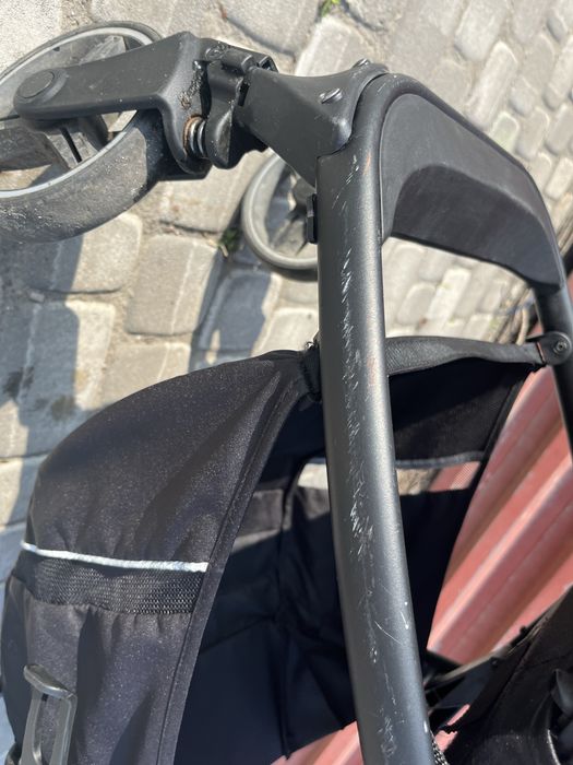Продається дитячий візочок