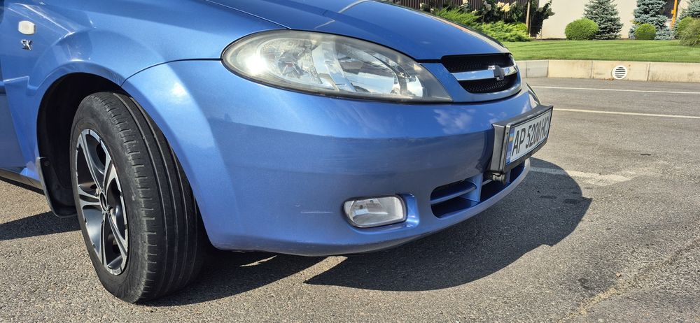 авто Chevrolet Lacetti  2008