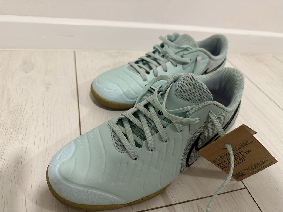 Nike legend 10 academy