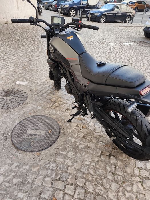 Benelli Leoncino 125cc 2023