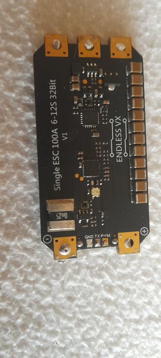Продам одноканальный электронный регулятор хода (Single ESC) с маркировкой ENDLESS VX, предназначенный для использования в мощных FPV-дронах и мультир