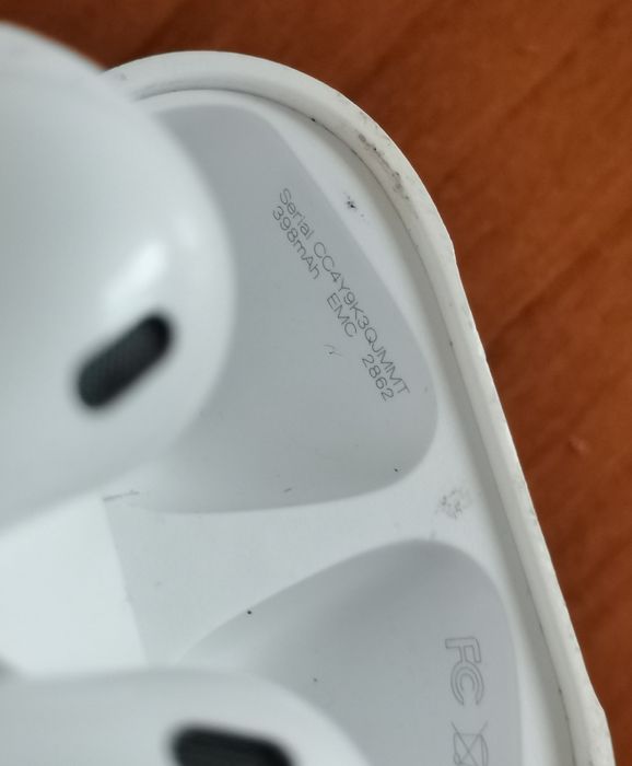 Навушники bluetooth apple AirPods 2 model a1938 (правий не працює)