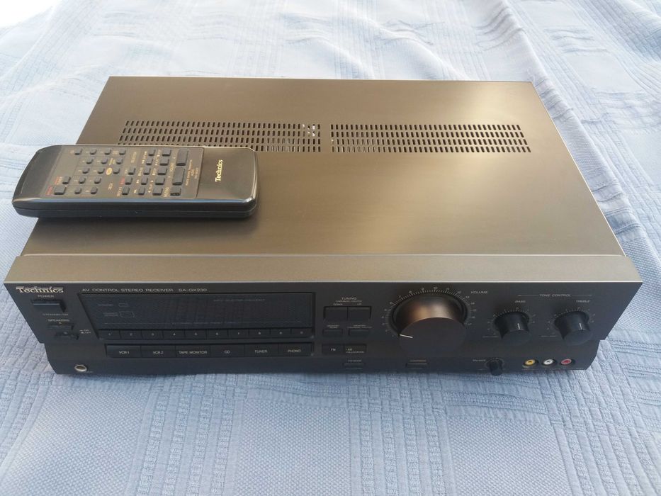 Receiver Technics SA-GX230 com comando