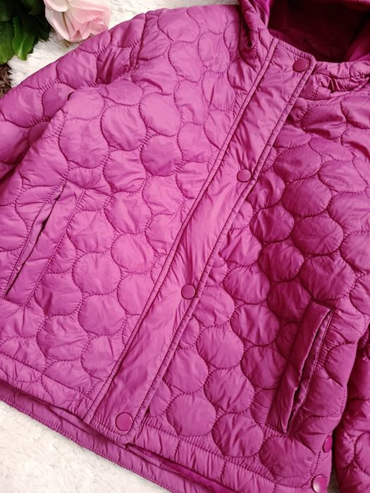 Демисезонна куртка/курточка весна/на дівчинку 6-7-8 років