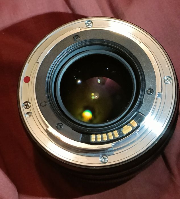 Carl Zeiss planar 50mm 1.4 canon EF