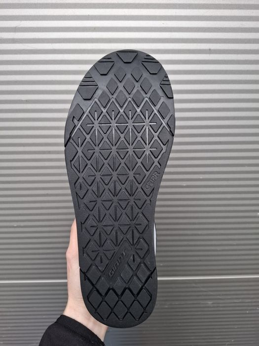 Buty rowerowe górskie na platformy Giant Shuttle Flat rozmiary 43