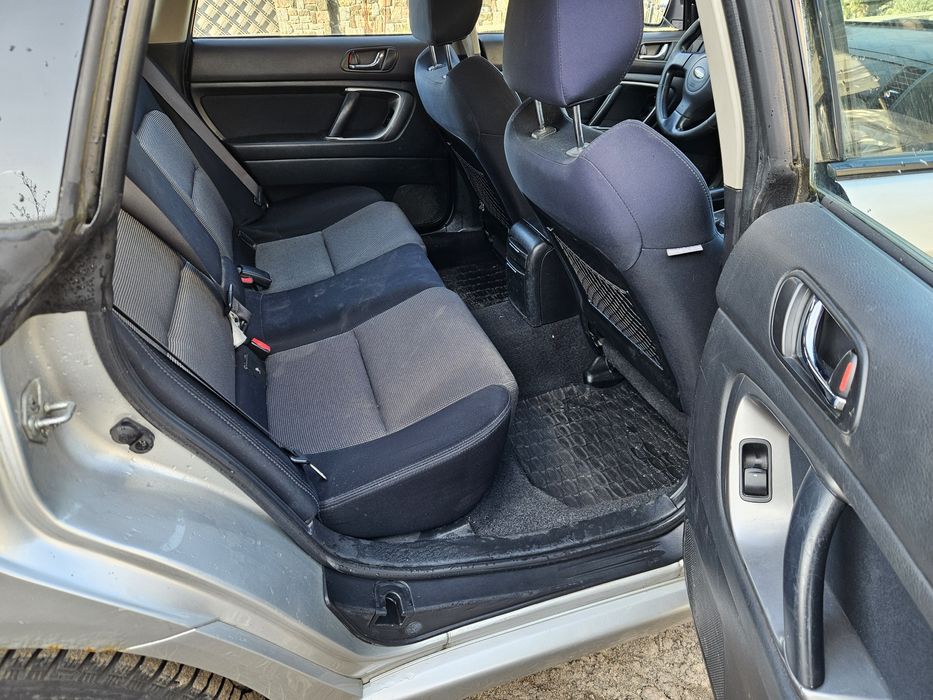 Subaru Outback 2004 рік 2.0 бензин 4×4 для військових в Україні