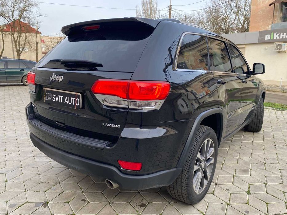 Продам шикарний автомобіль JEEP GRAND CHEROKEE 2015 р. 3.6 бензин