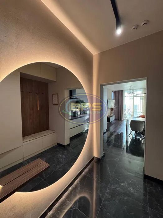 Простора квартира 67 м² у ЖК «Олімпійський» з видом на парк