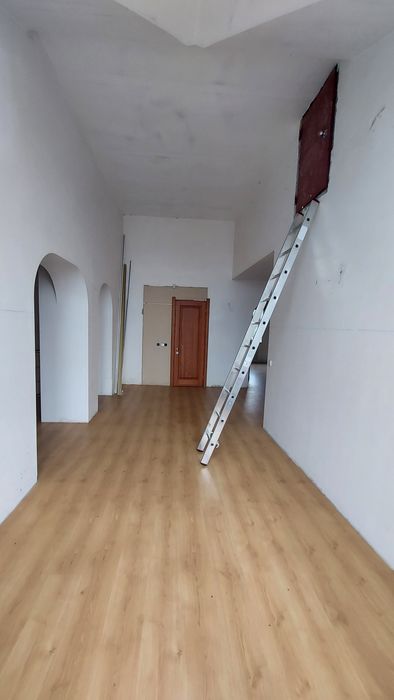 Продам дом в Обуховке, 404 м.кв. за 145000$