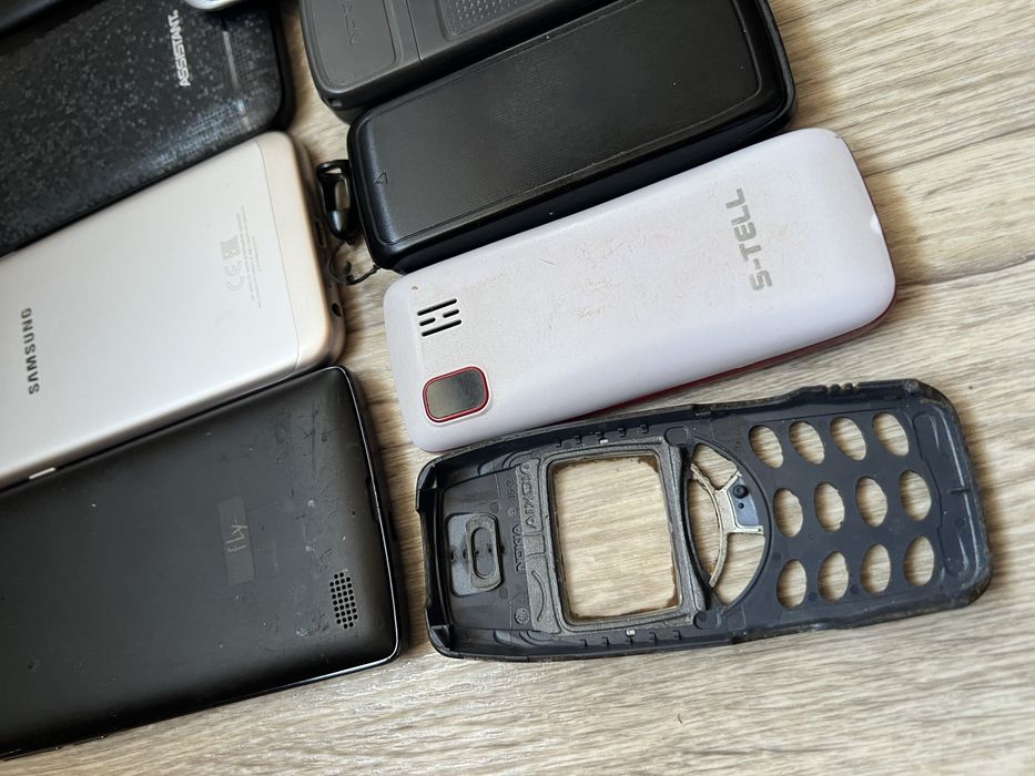 Телефоны смартфоны Samsung и др корпус Nokia