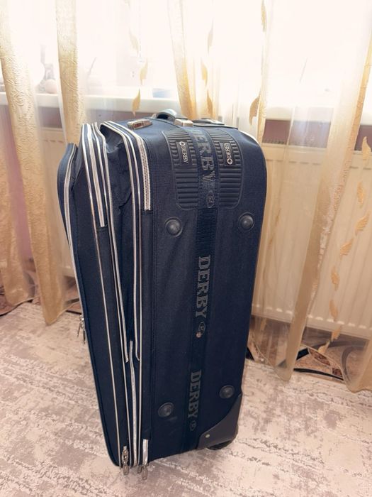 Валіза для подорожей