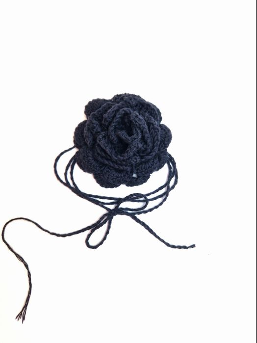 Choker hand-made róża na szydełku