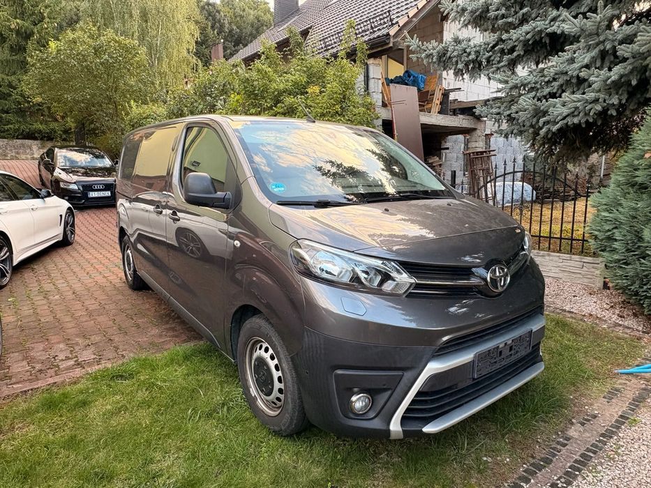 Toyota Proace  Toyota Proace 1.5 D-4D 120 KM | 3 OSOBY | KLIMA