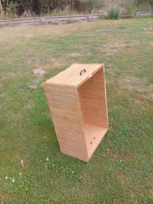 Skrzynia z rączkami