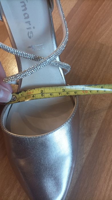 Шкіряні  туфлі 40 розмір Tamaris