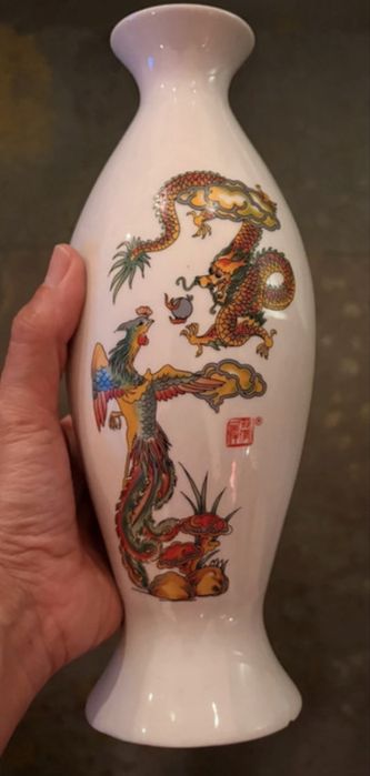 Vaso com motivos chineses