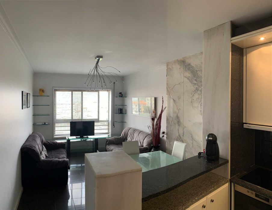 Apartamento T1+1 para alugar em Vila Nova de Gaia