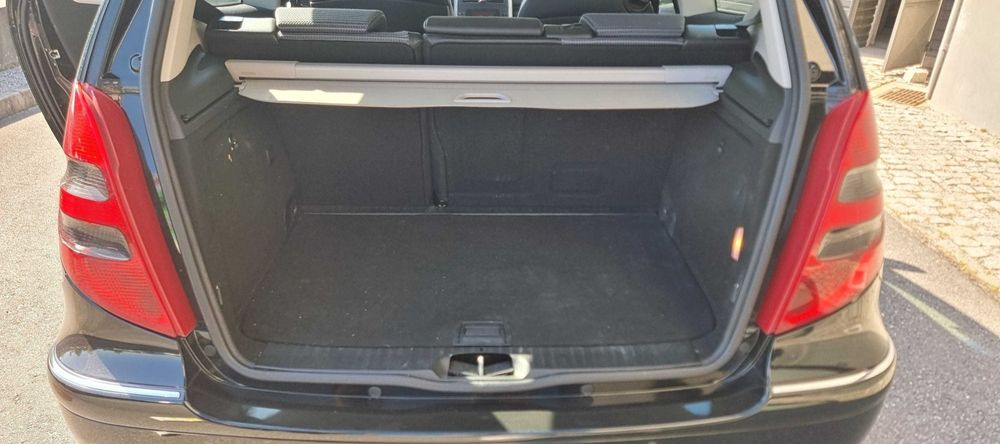 Mercedes A150 com cx. automática