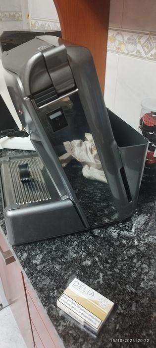 Máquina de café Lavazza