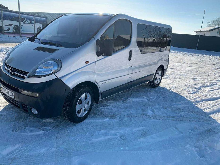 Opel Vivaro 2001