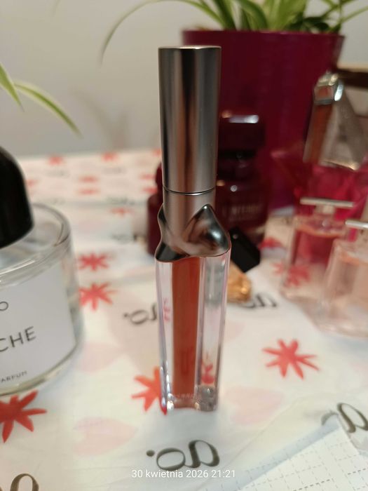 Byredo Blanche perfum aldehydowy + Liquid Lipstick Vinyl Thar Desert 255 gratis