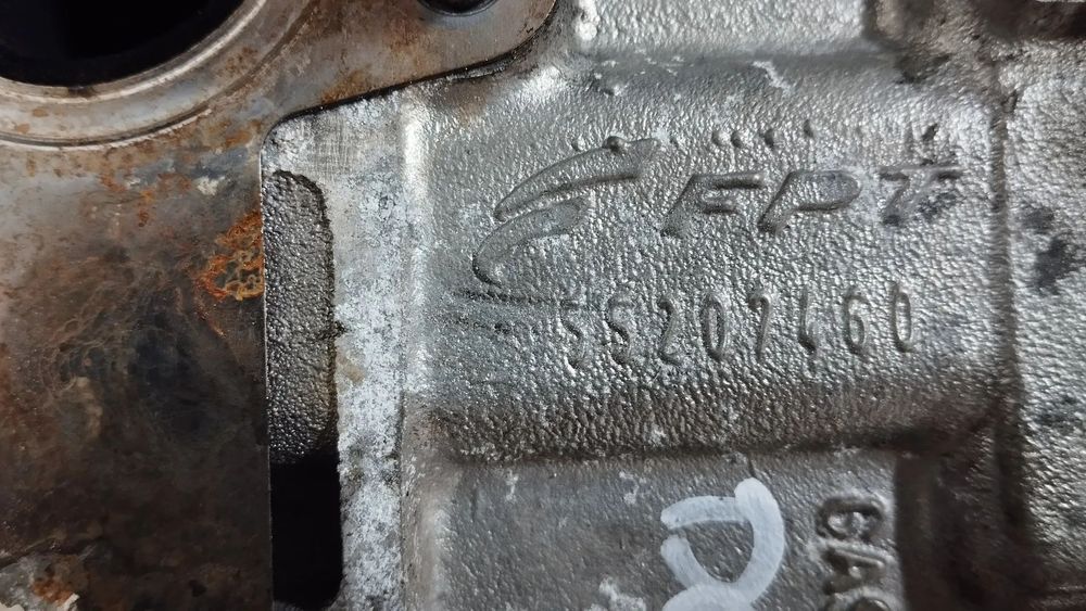 CABEÇA DO MOTOR FIAT / OPEL 1.9JTD 1.9CDTI 8 VALVULAS REF. 55207460