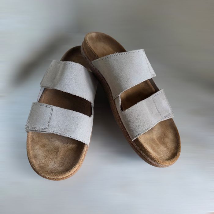 Мужские замшевые шлепанцы (сабо) "Clarks Pilton Strap"