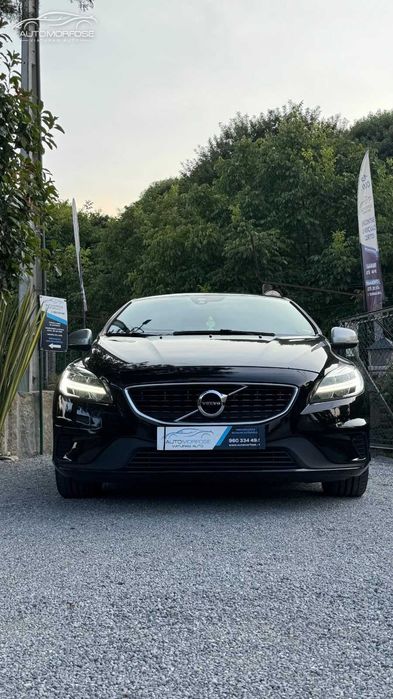 Volvo V40 2.0 R-Design — photo 2
