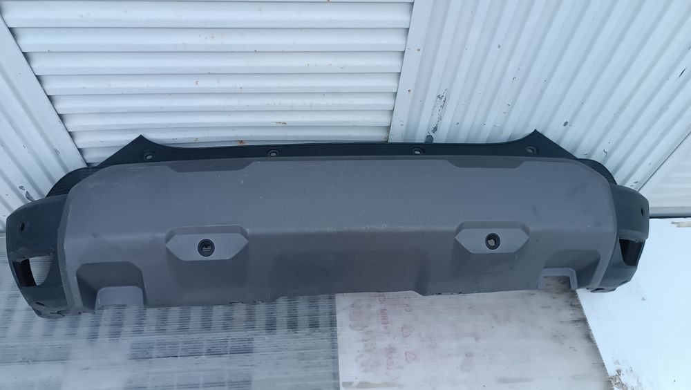 Vendo parachoque de trás Dacia Duster ano 2024