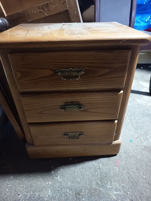 Dou móveis para desocupar!