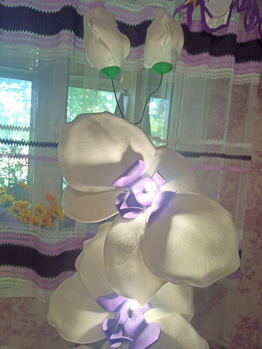 Світильник орхідея новий