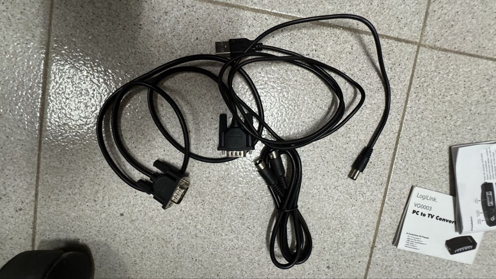 LogiLink VG0003- Conversor VGA -> RCA/S-Vídeo/VGA