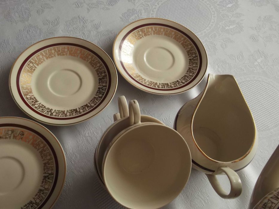 serwis kawowy chodzież