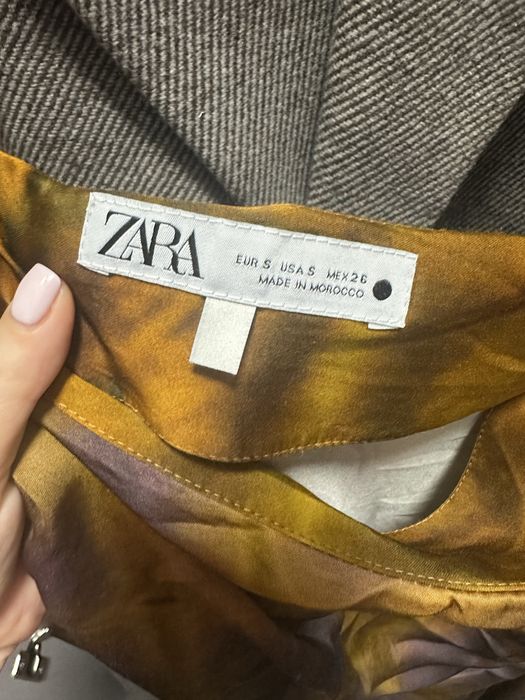 Продам платье от Zara
