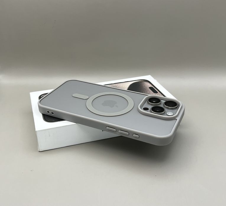 Чехол 15 Pro Max natural titanium MagSafe, black,blue, 14 Pro Max grey
