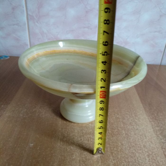 Ваза камень оникс