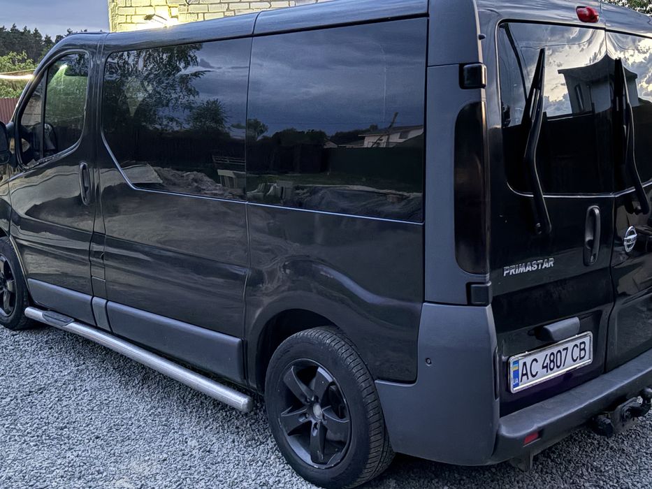Nissan Primastar Renault trafik Vivaro
