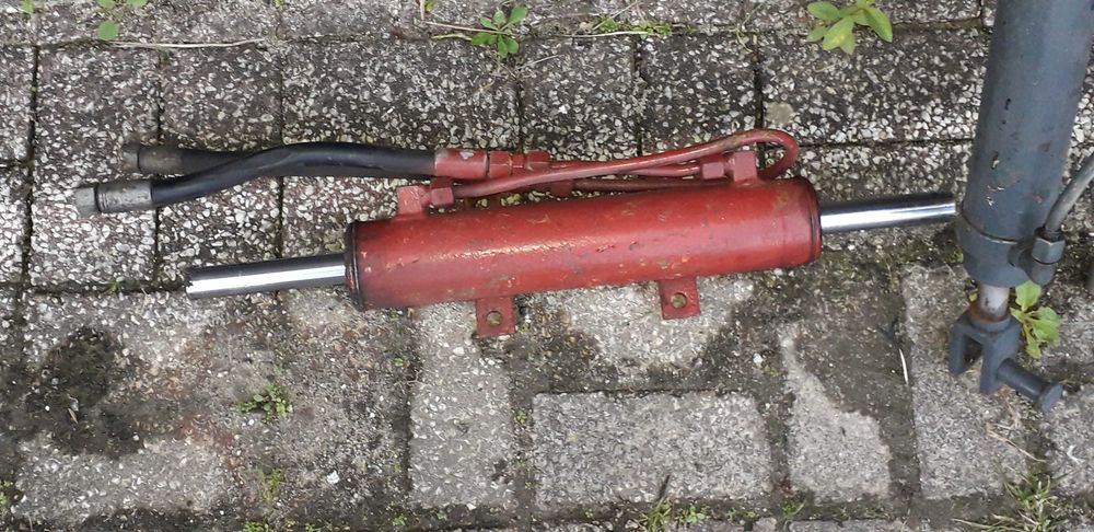 varios macacos hidraulicos de duplo efeito