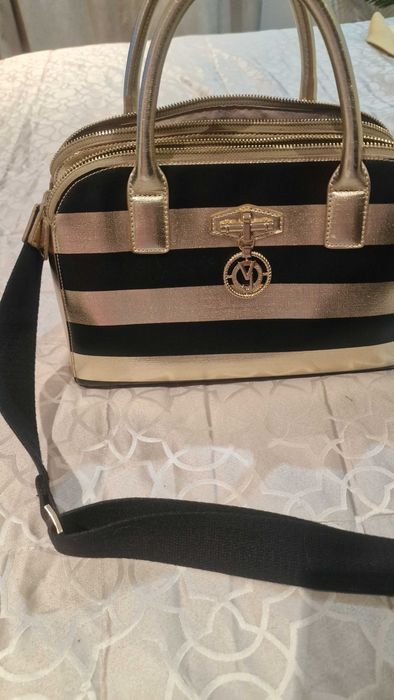 Mala versage verdadeira.