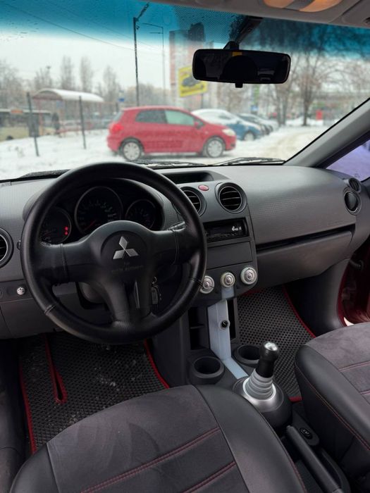 Продам mitsubishi colt