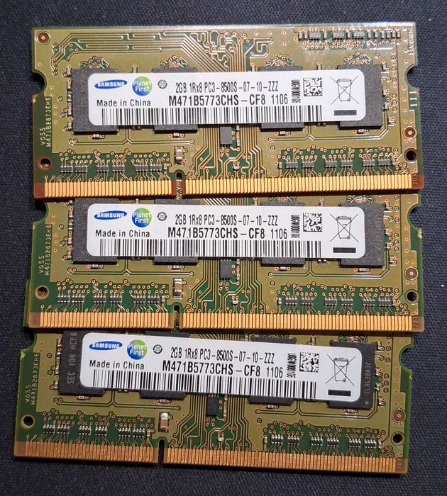 Pamięć RAM SAMSUNG 3x2GB 1066 MHz M471B5773CHS-CF8 (DDR3, PC3-8500S)