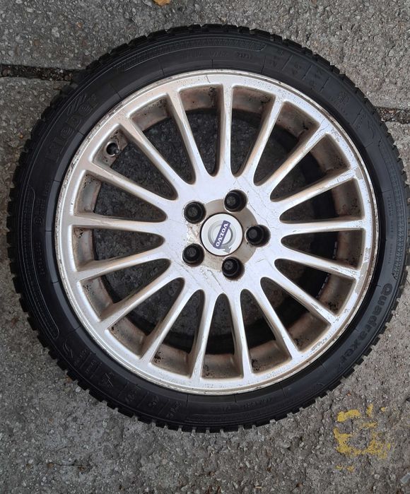 Sprzedam koła z oponami wielosezonowymi do Volvo S60