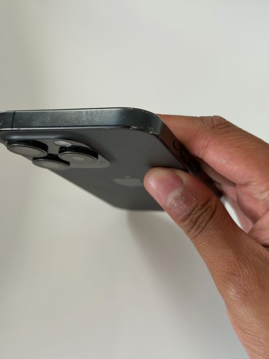Iphone 15 pro 128 gb