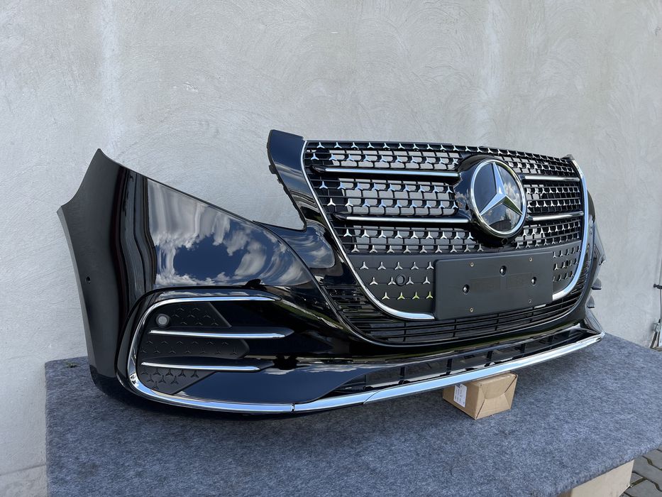 Бампер оригінал взборі v class v300 w447 рестайл 2025р стає з 14-25р