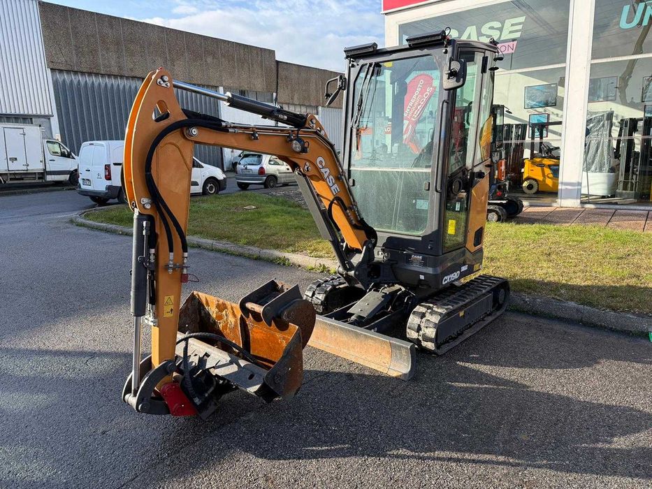 EXCAVADORA CASE CX19D 2022