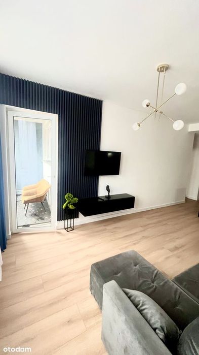 Mieszkanie 3-pokojowe w Gdyni -balkon, parking , winda.
