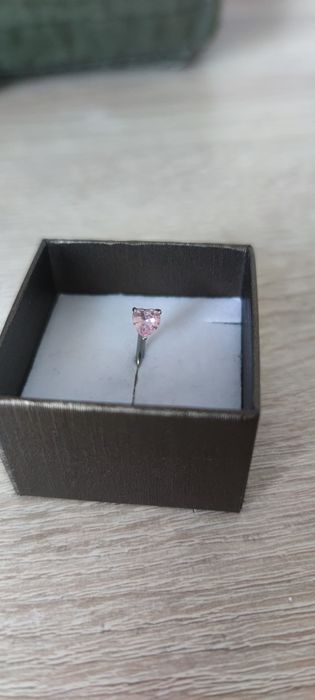 "kulka" kolczyka do pępka