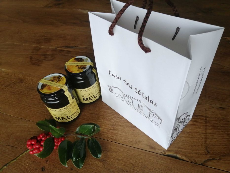 Mel multifloral (Gerês) e de eucalipto (Viana do Castelo)