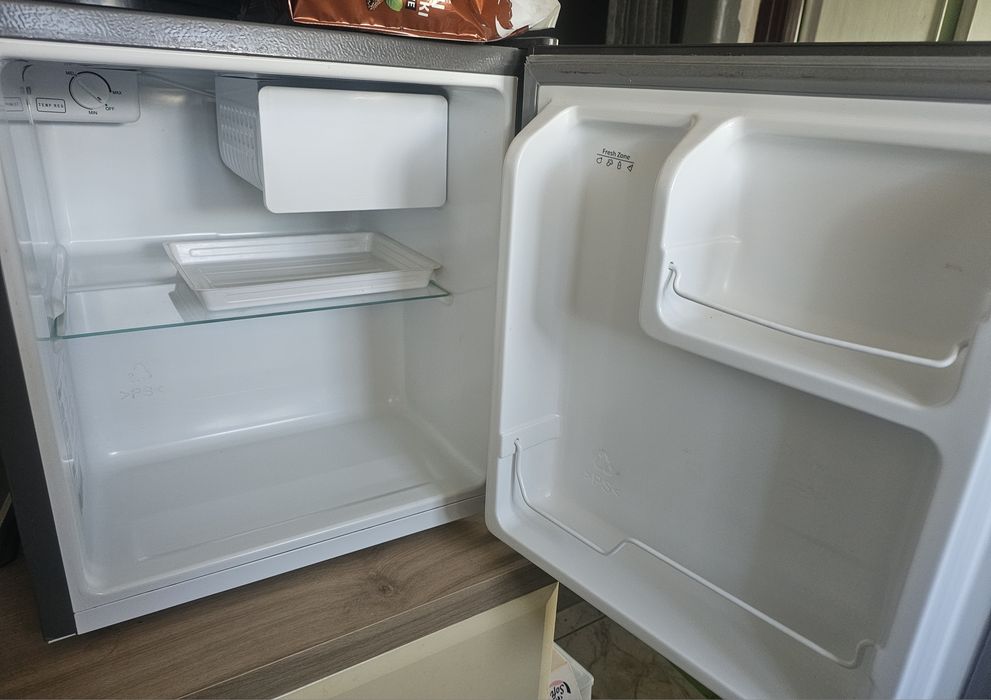 Lodówka mała 45L